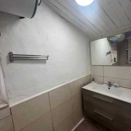 Guest house Tolos Budget Loggos Longos (Paxos)