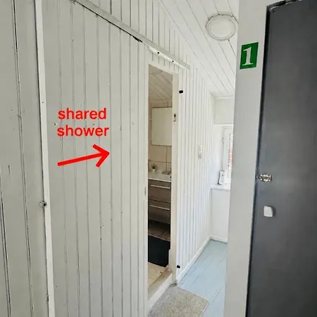 Tolos Budget Loggos Λογγός
