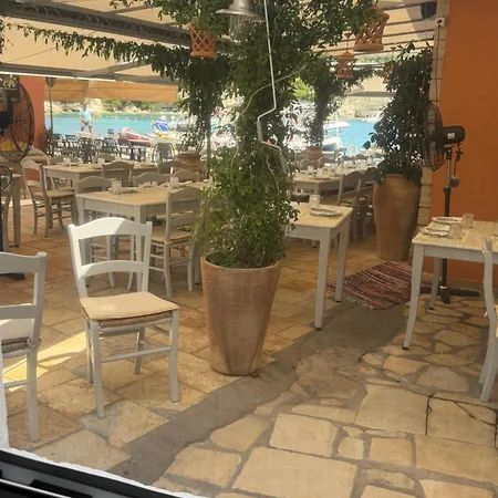Tolos Budget Loggos Maison d'hôtes Longós