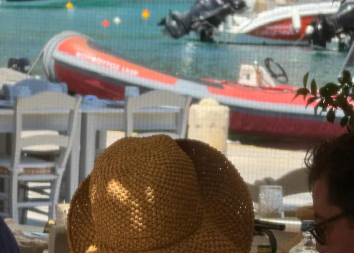 Tolos Budget Loggos 3* Longós