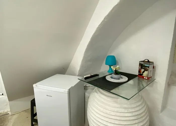 Tolos Budget Loggos 3* Longós